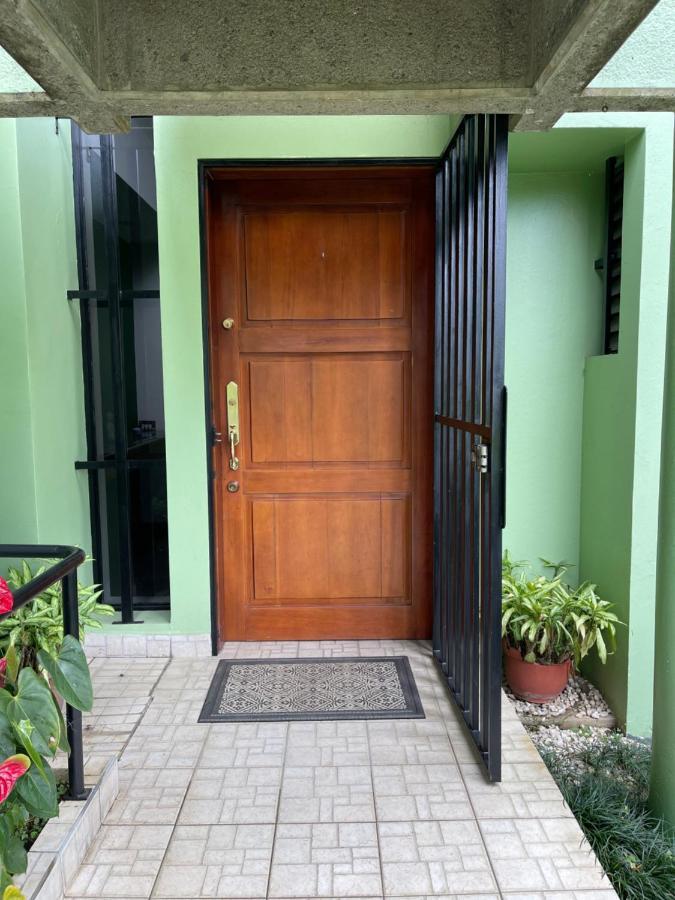 The Rainier Bed & Breakfast 5 San José Buitenkant foto